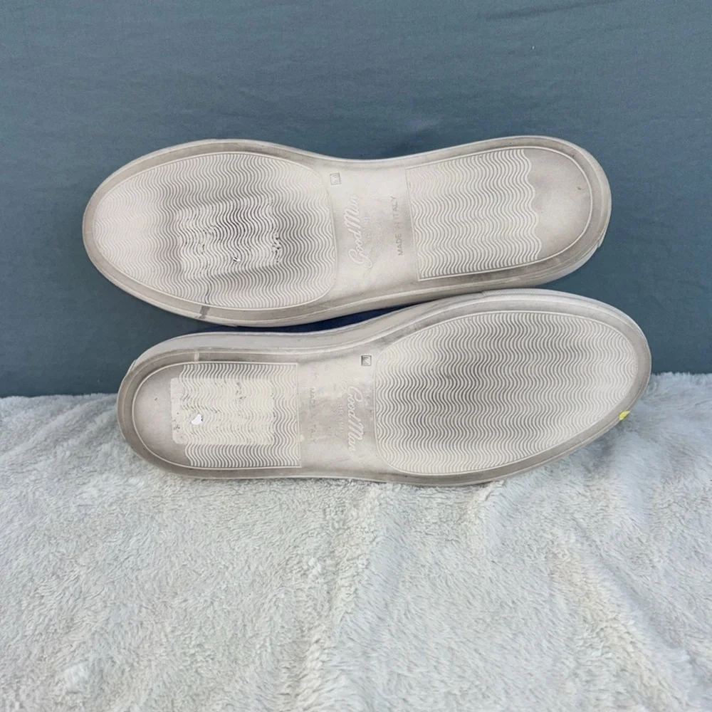 EUC Good Man Brand Blue and White Suede Sneakers with Lace-Up Design Size 8